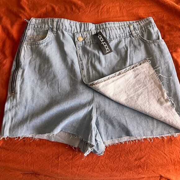 Boohoo Wrap Waist Raw Hem Denim Skort Size 12 BNWT - Picture 5 of 5